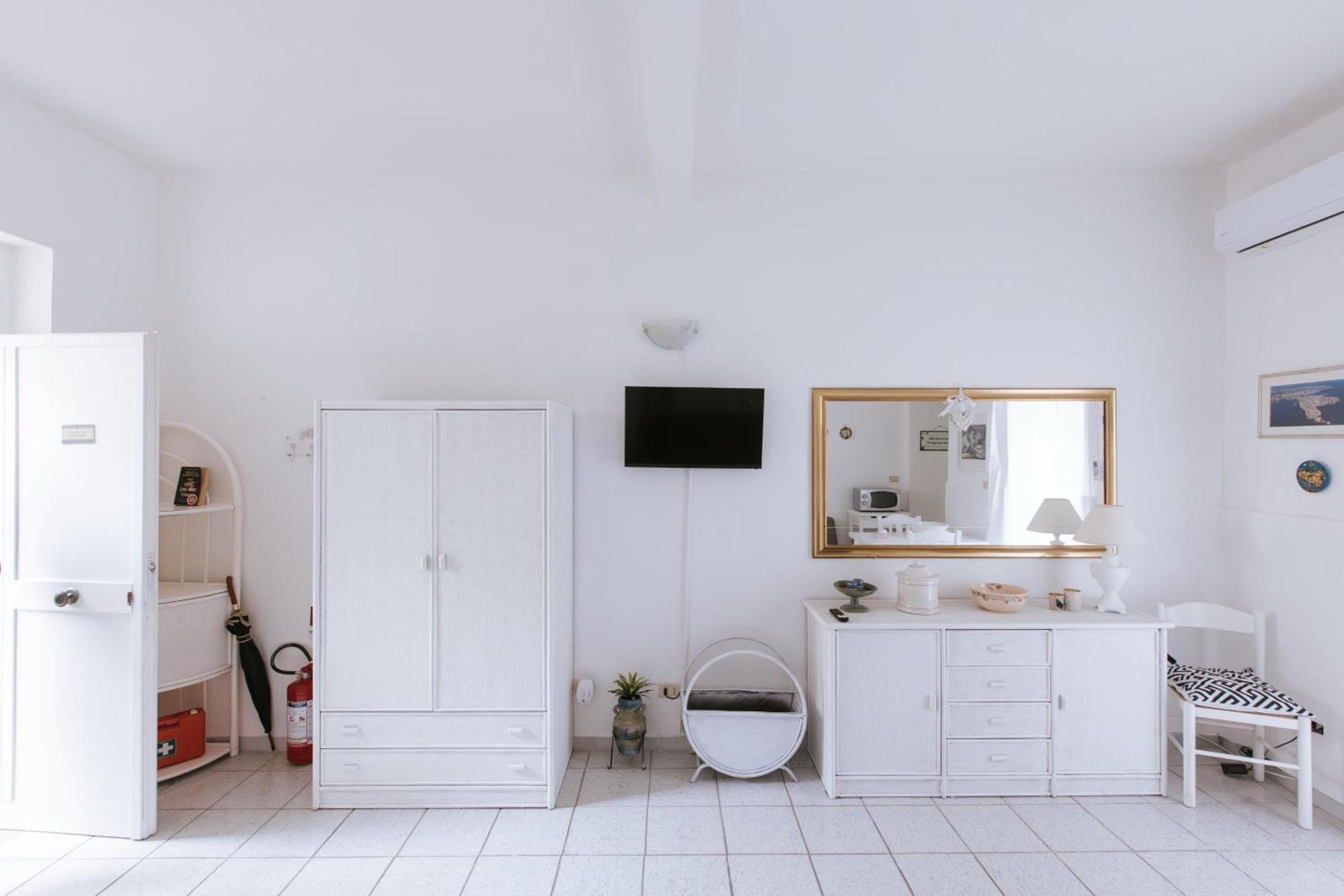 Andreja Maniace Apartment Сиракуза Екстериор снимка